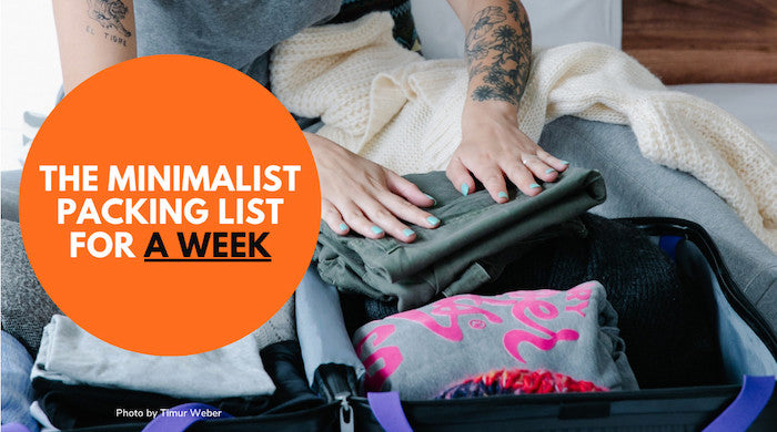 15 Essentials for a Woman's Everyday Travel Bag - We're Parents