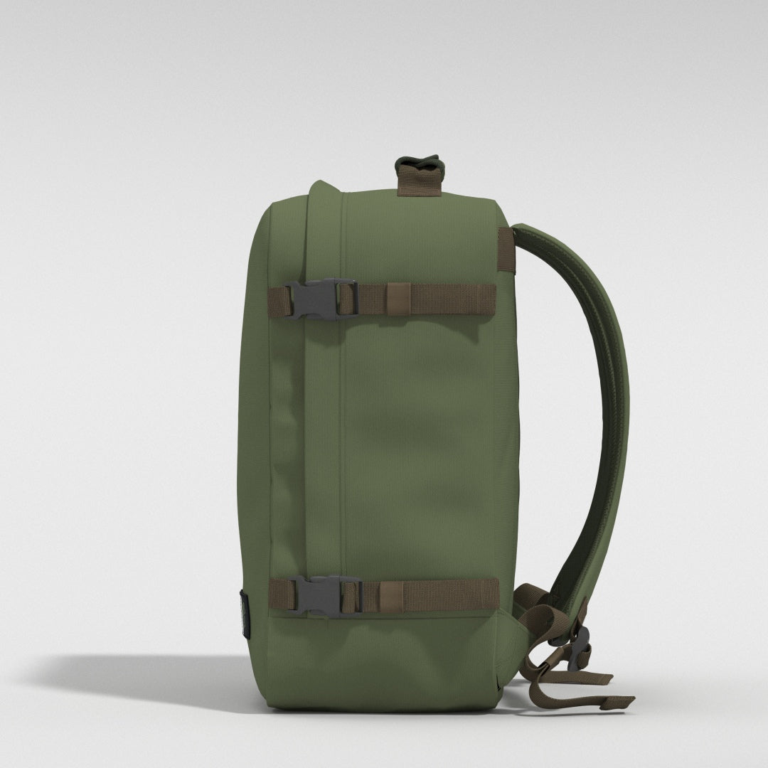 Classic Cabin Backpack 36L Georgian Khaki