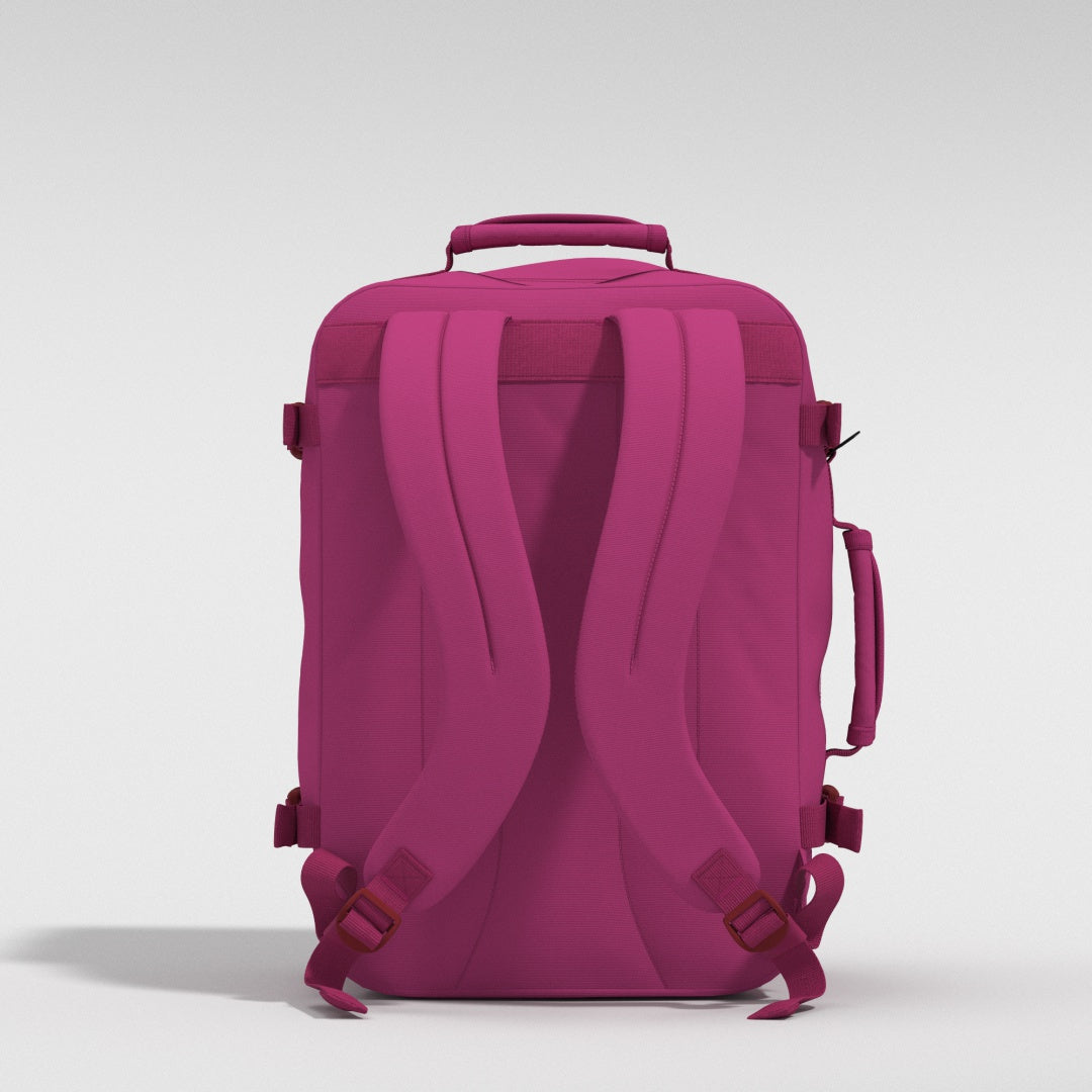 Classic Cabin Backpack 36L Lovestruck Pink