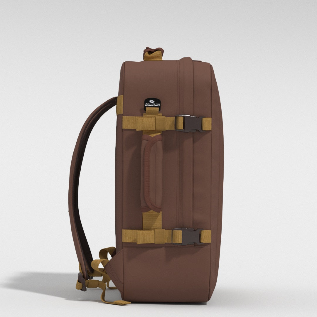 Classic Cabin Backpack 44L Belgian Chocolate