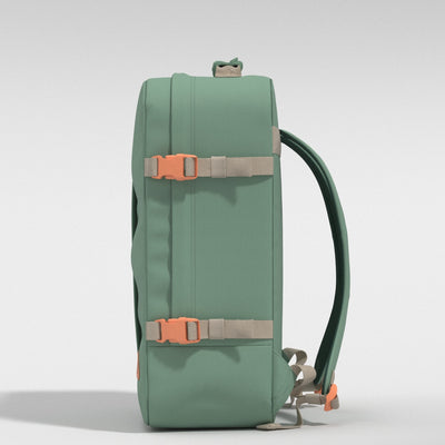 Classic Cabin Backpack 44L Sage Forest