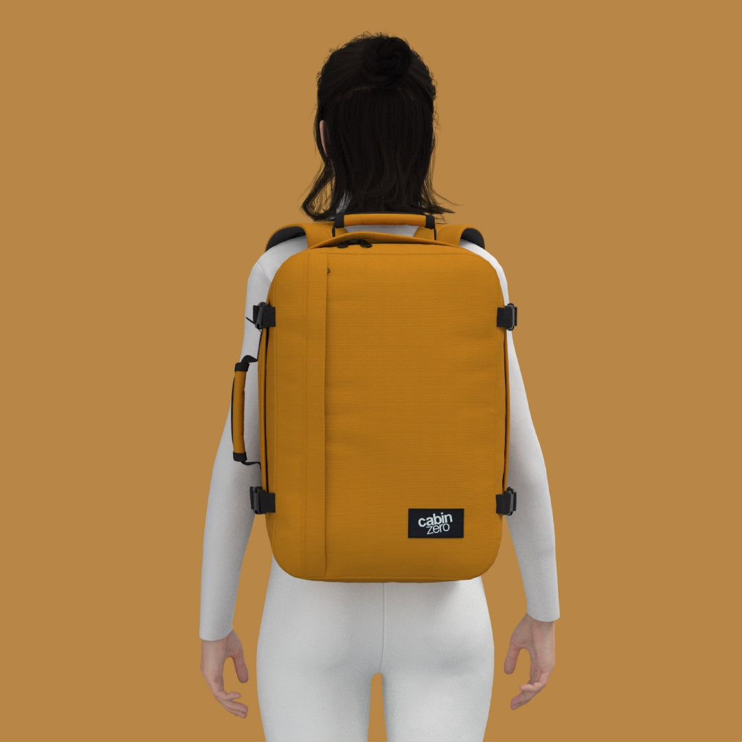 Classic Cabin Backpack 36L Orange Chill